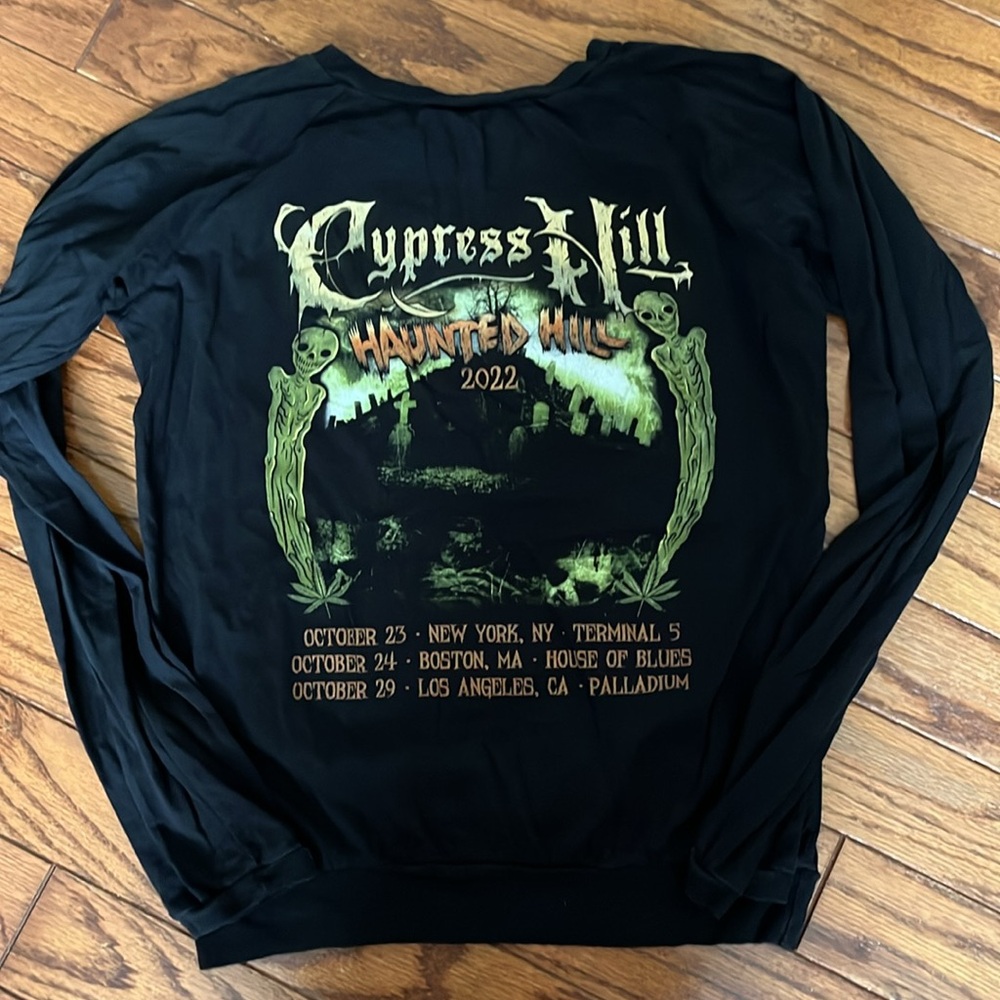 Black Cypress Hill 2022 tour Haunted Hill Sweatshirt - Picture 3 of 5